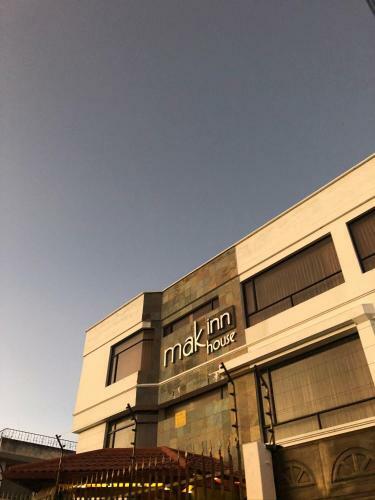 Hotel Mak Inn House