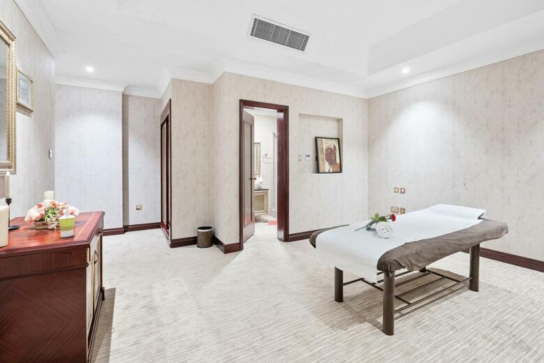 Chairmen Hotel
