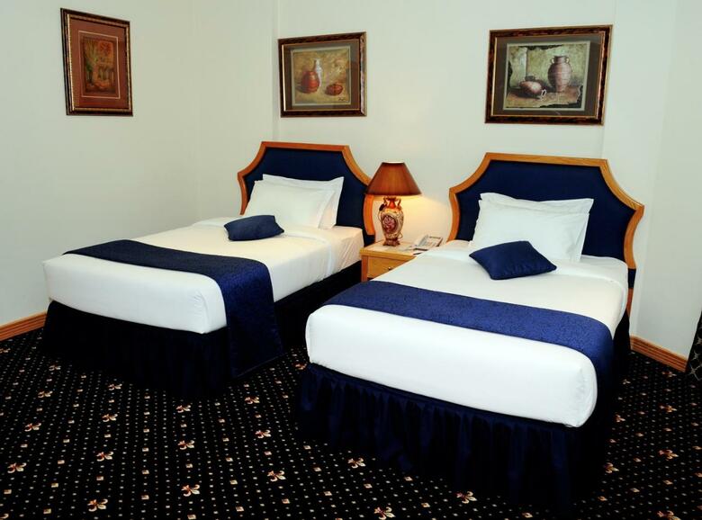 Grand Qatar Palace Hotel