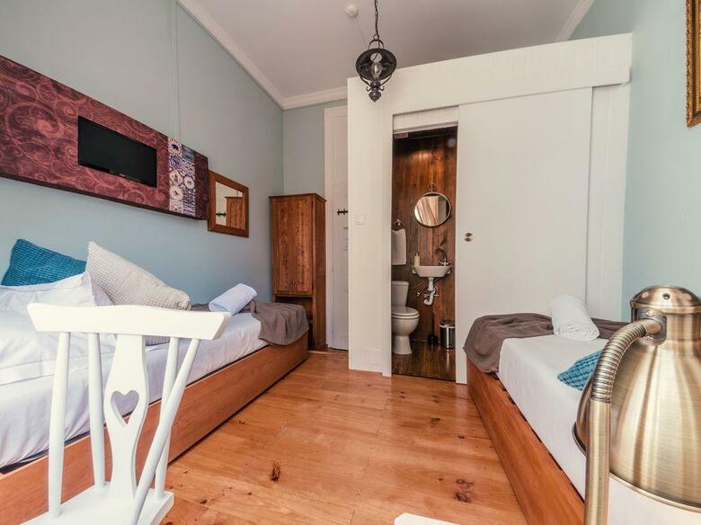 Hostal Casinha Das Flores