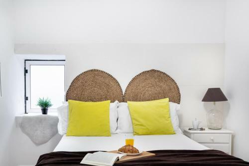 Alfama Patio Apartments