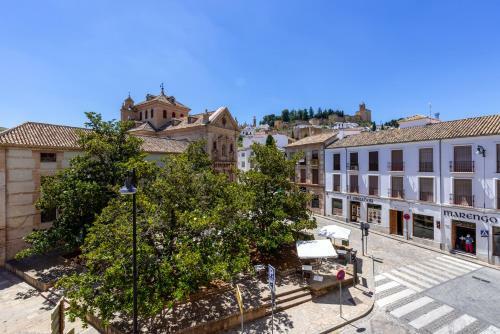 Sunny Apartment Descalzas