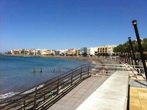 Apartamento de Tres Dormitorios En Playa de Arinaga, Gran Canaria
