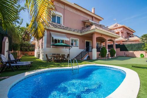 Benalm�dena Coast Villa