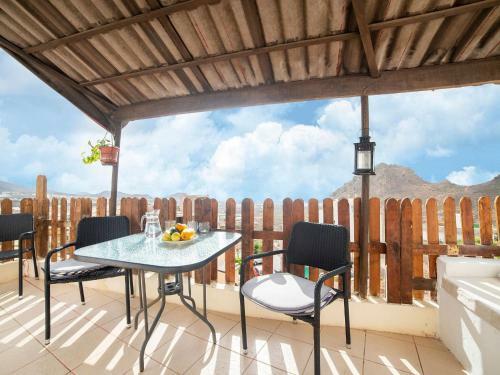 Beautiful Holiday Home In Arona With Private Terrace