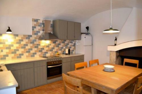 Begur Villa Sleeps 6 Pool Wifi