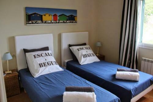 Begur Villa Sleeps 10 With Pool And Air Con
