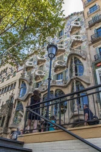 Habitat Apartments Barcelona Balconies