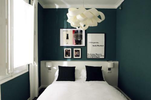 Hostal Close To Passeig de Gracia B&B