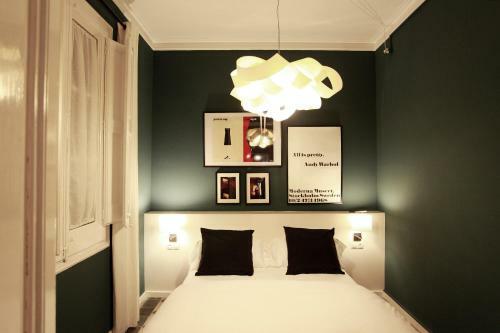 Hostal Close To Passeig de Gracia B&B