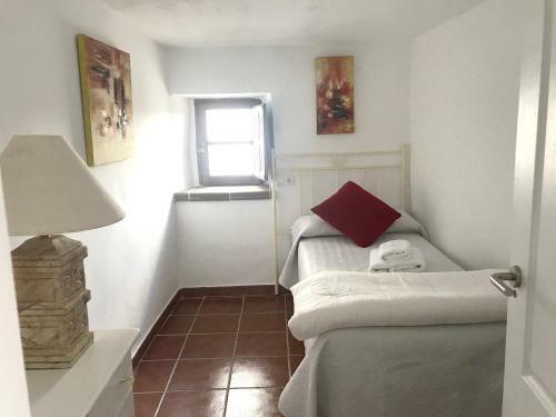 House With 3 Bedrooms In Benalauria With Wifi
