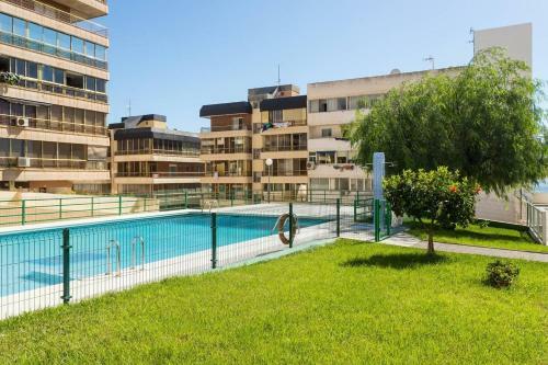 Luxury 2 Bedroom Sea View Apartment