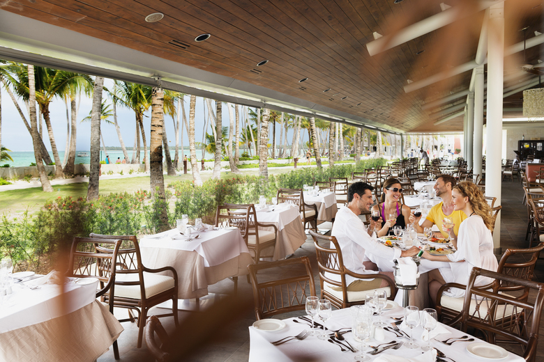 Hotel Barcel� B�varo Beach Adults Only All Inclusive