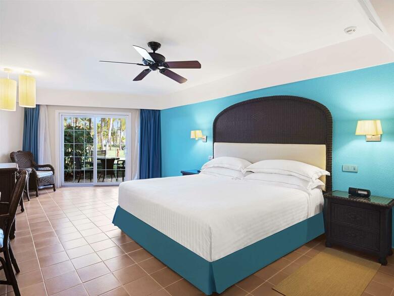 Hotel Barcel� B�varo Beach Adults Only All Inclusive