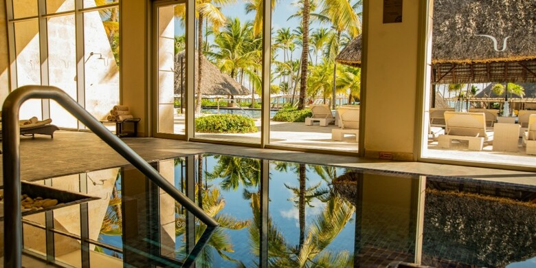 Hotel Barcel� B�varo Beach Adults Only All Inclusive