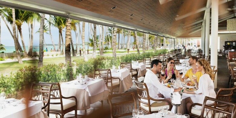 Hotel Barcel� B�varo Beach Adults Only All Inclusive