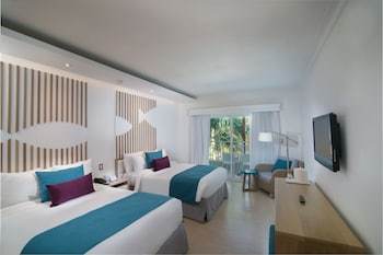 Hotel Grand Paradise Samana