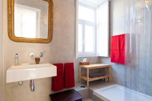 Bairrus Lisbon Apartments - Gra�a