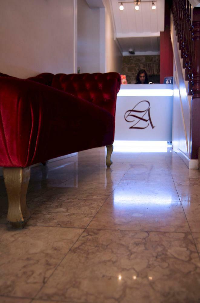 Hotel Lisbon Arsenal Suites