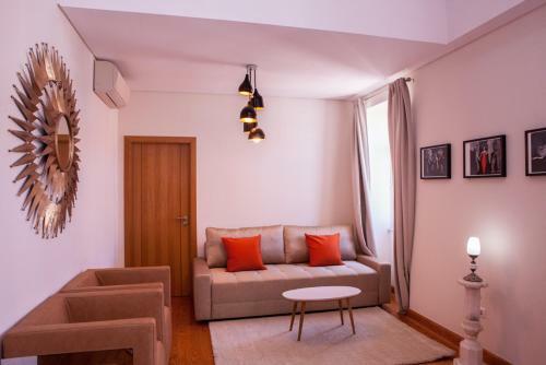 Apartments Of The Marques
