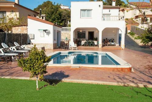 Club Villamar - Isik