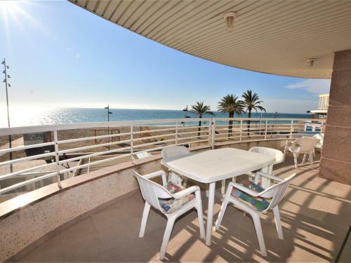 Apartamento Villa Service - Lindamar 1� 1�
