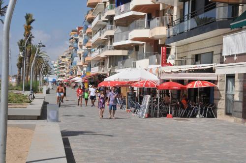 Apartamento Villa Service - Lindamar 1� 1�