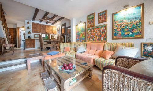 R97 Alorda Park Townhouse