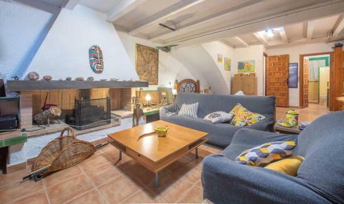 R97 Alorda Park Townhouse