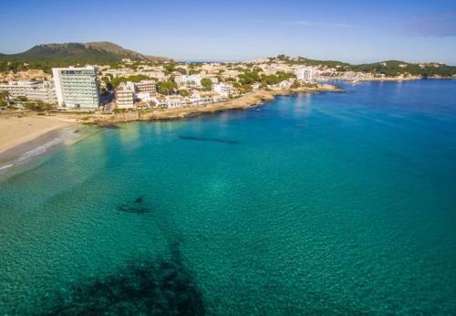 Cala Ratjada Apartment Sleeps 6 With Wifi