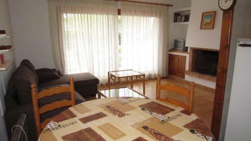 Calella de Palafrugell Apartment Sleeps 4 Pool