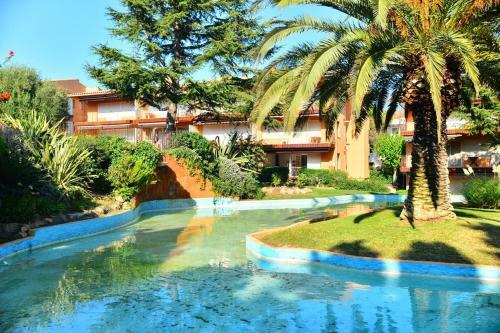 Calella de Palafrugell Apartment Sleeps 4 Pool
