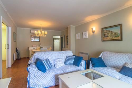 Calella de Palafrugell Apartment Sleeps 6
