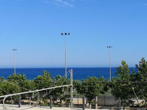 Luxury Apartment Accommodation, Next To Beach & Train Station Calella
