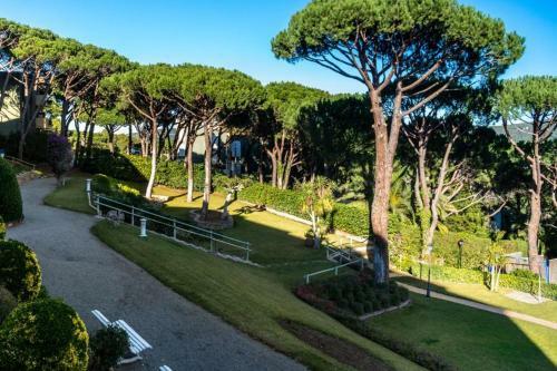 Calella de Palafrugell Apartment Sleeps 7 With Pool