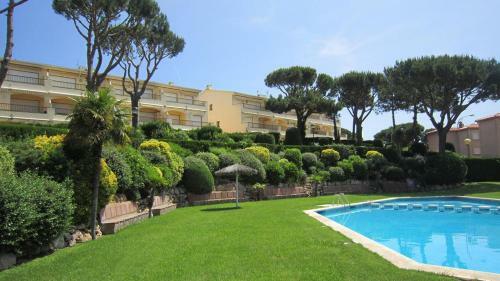 Calella de Palafrugell Holiday Home Sleeps 8 With Pool
