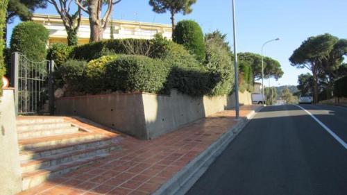 Calella de Palafrugell Holiday Home Sleeps 8 With Pool