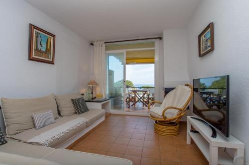Calella de Palafrugell Apartment Sleeps 5 With Pool