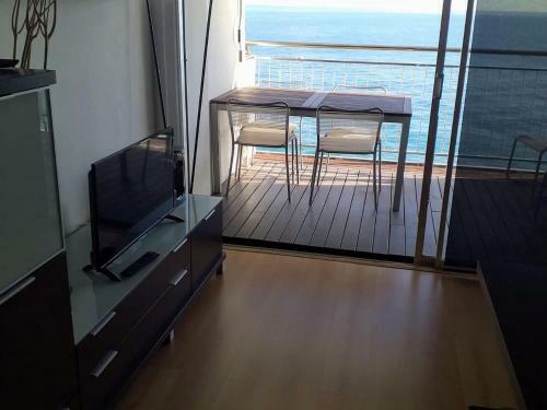 Tranquil Holiday Home In Calella Near Seabeach