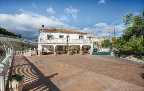 Five-bedroom Holiday Home In Callosa D'en Sarria