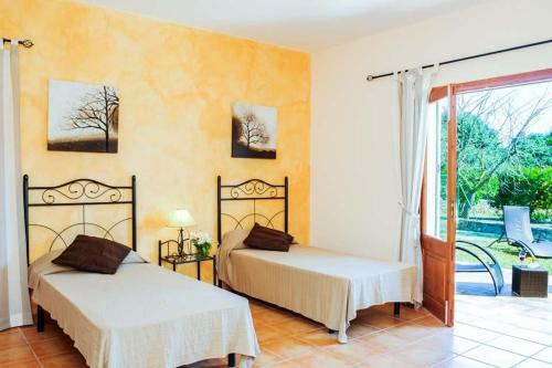 Calonge Villa Sleeps 8 Pool Air Con Wifi