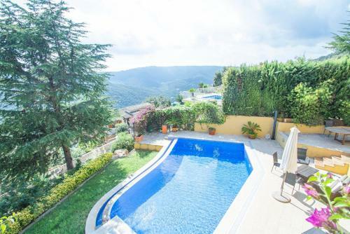 Club Villamar - Cyrus