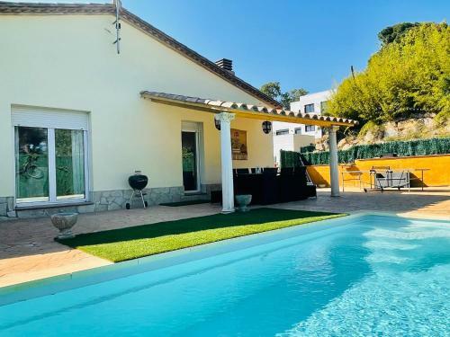Villa Buho By Costabravaway