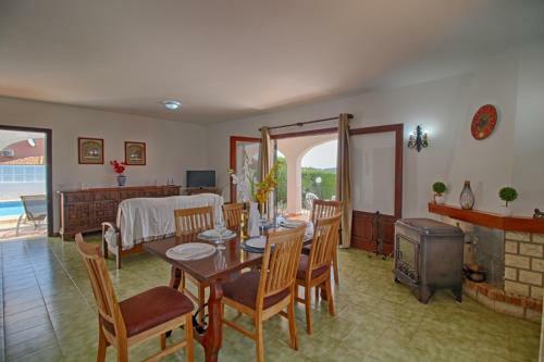 Villa- Ricarlos