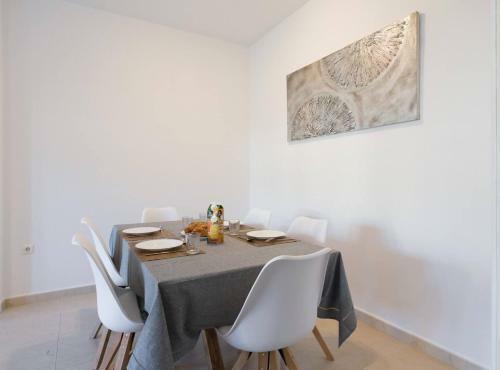 Apartment Happy - Plusholidays