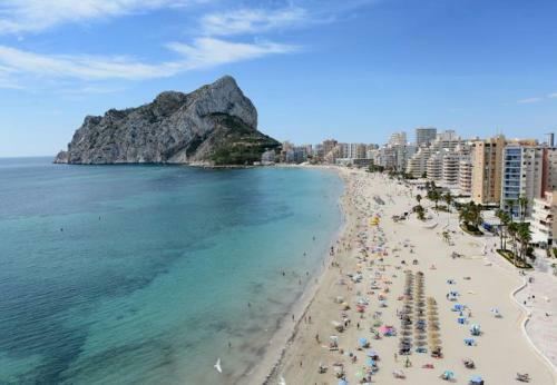 Calpe Villa Sleeps 11 With Pool Air Con And Wifi