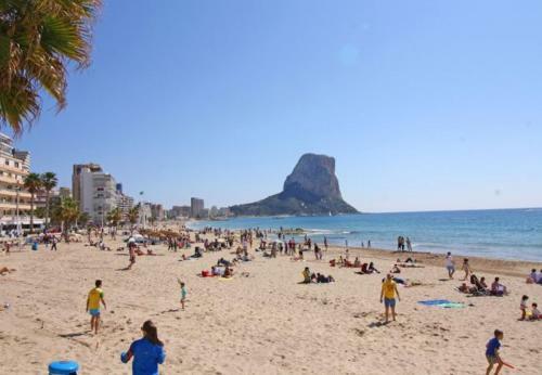 Calpe Villa Sleeps 11 With Pool Air Con And Wifi