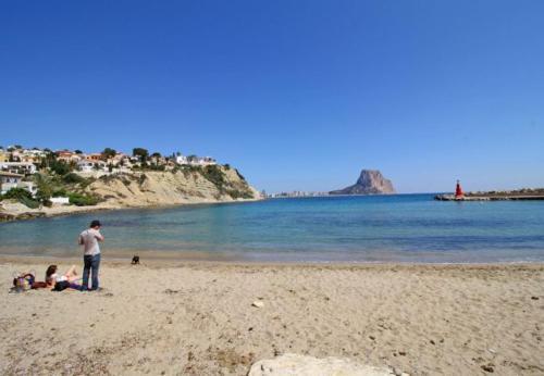 Calpe Villa Sleeps 11 With Pool Air Con And Wifi