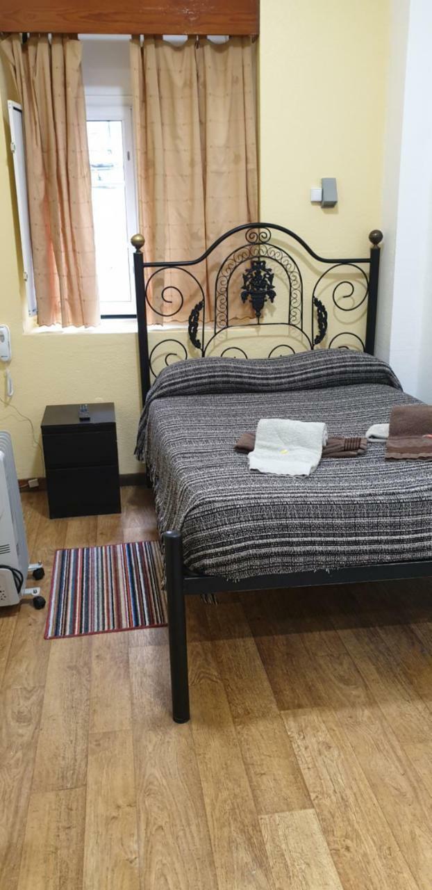 Hostal Pensao Residencial Flor Dos Cavaleiros