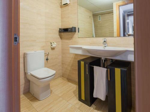 Marvelous Apartment In Cambrils With Swimming Pool